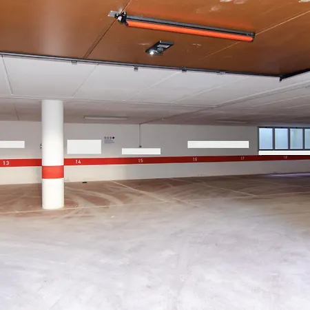 Splendido A Due Passi Dal Centro Con Terrazza E Garage * Cortina dʼAmpezzo