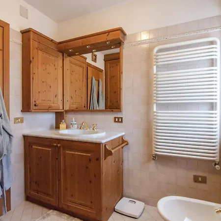 Splendido A Due Passi Dal Centro Con Terrazza E Garage * Cortina dʼAmpezzo