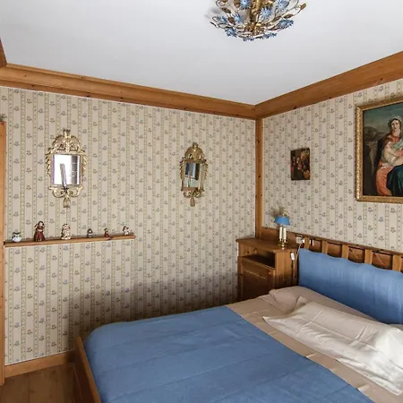 Splendido A Due Passi Dal Centro Con Terrazza E Garage Apartment Cortina d'Ampezzo