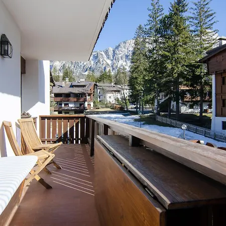 Splendido A Due Passi Dal Centro Con Terrazza E Garage Apartamento *